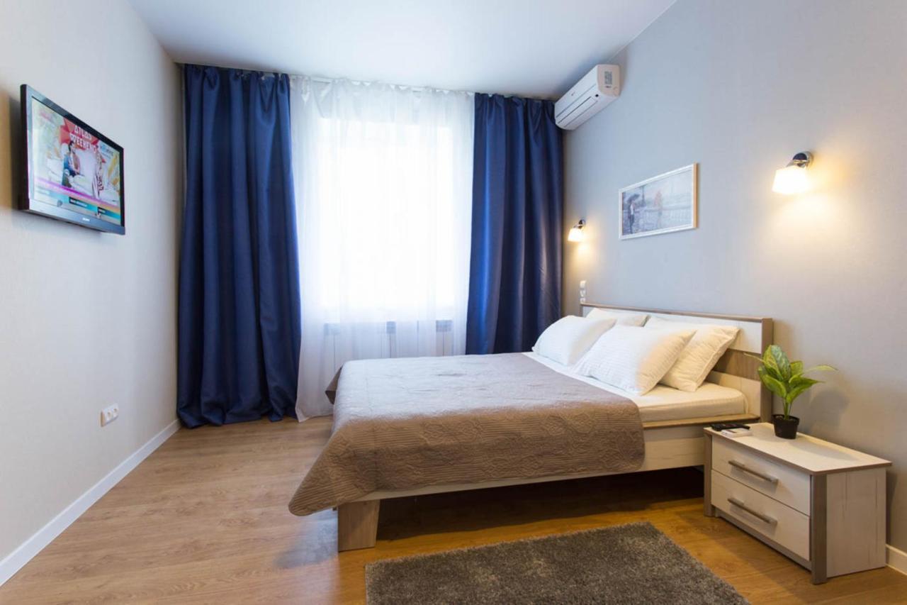 New Studio, Metro Yaroslava Mudroho And Universytet - Chernyshevska Str 95-3 카리프 외부 사진